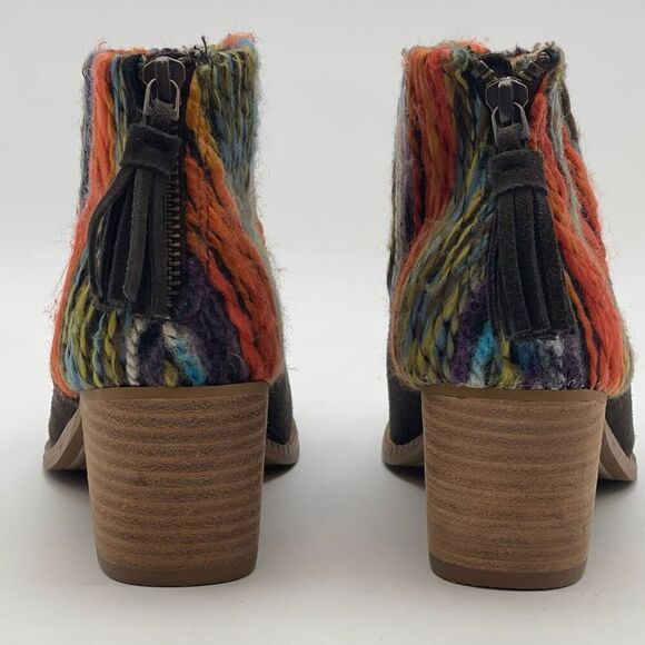 TOMS Ankle Boots Women's 6 Chocolate Brown Leila Suede Shoes Striped Tassel EUC - Picture 4 of 16